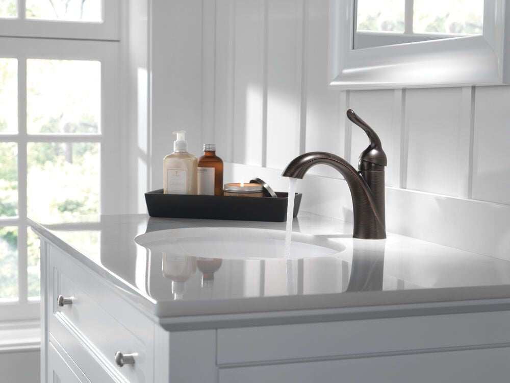 Delta 1HDL Centerset Lavatory Faucet, Venetian Bronze