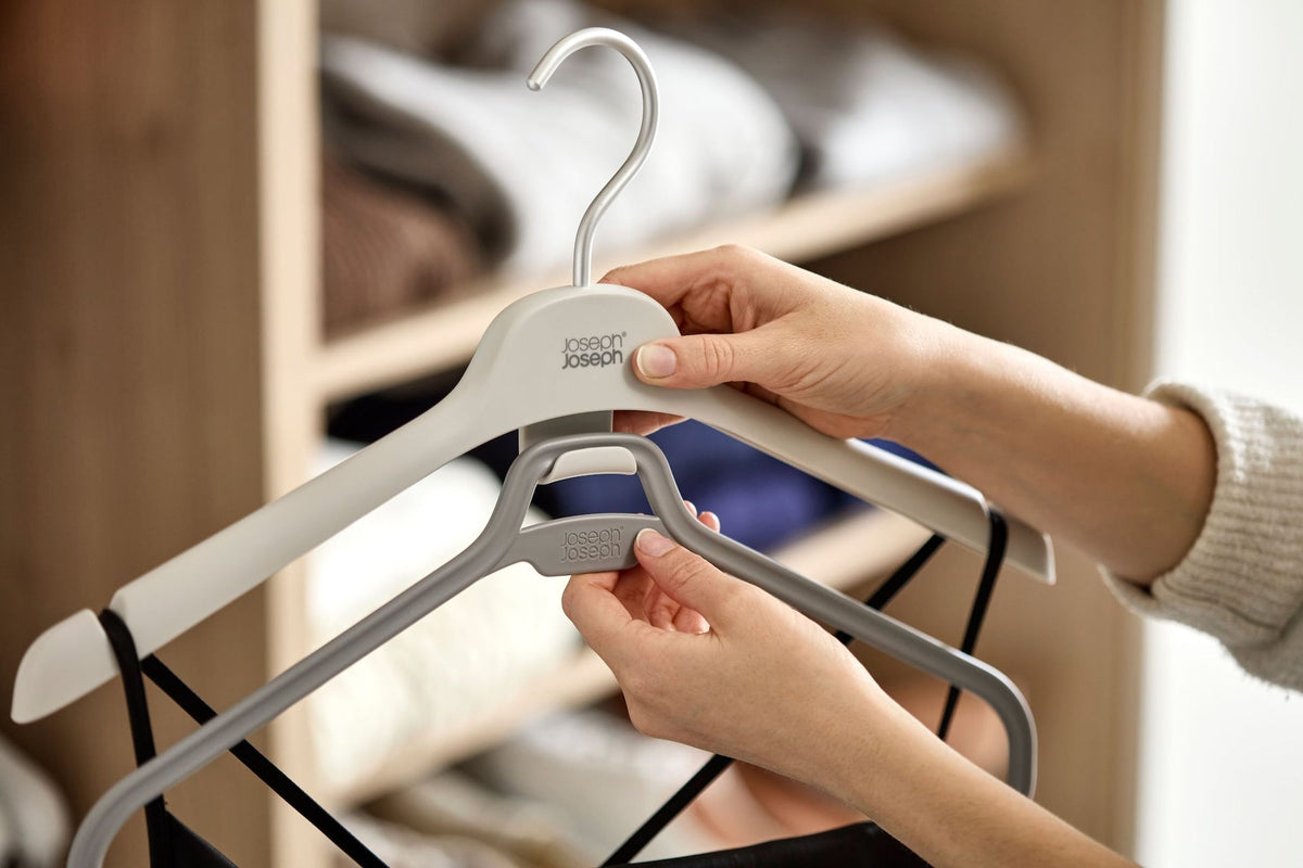 Orderly Long Garment Hangers, 4-pk