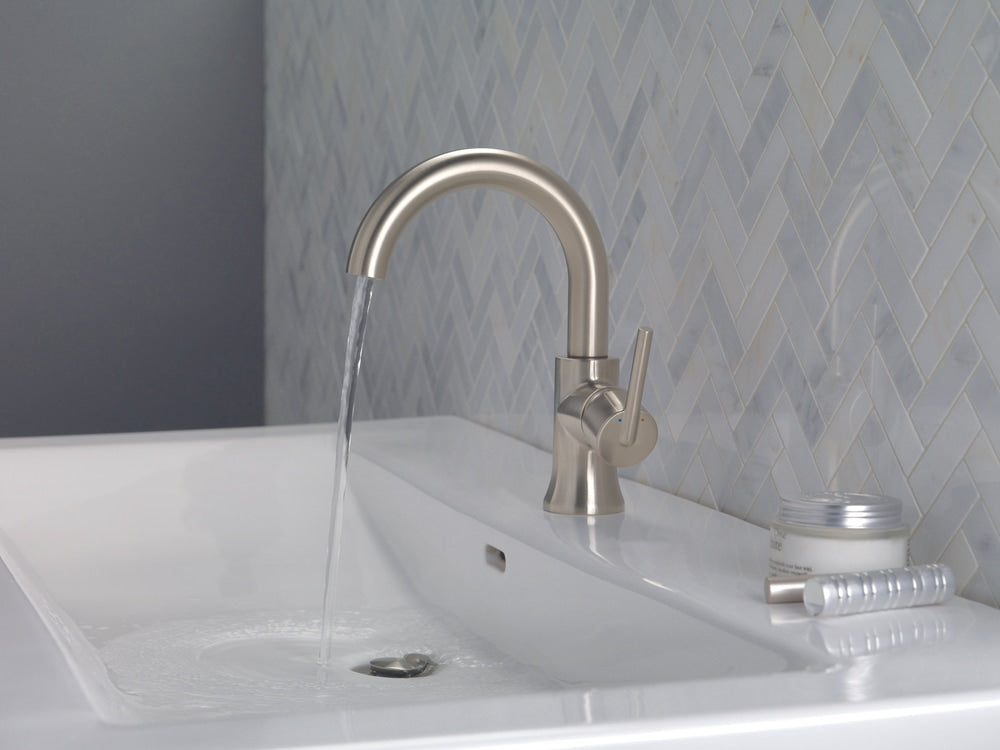 Delta 1-Handle High-Arc Lavatory Faucet, Stainless