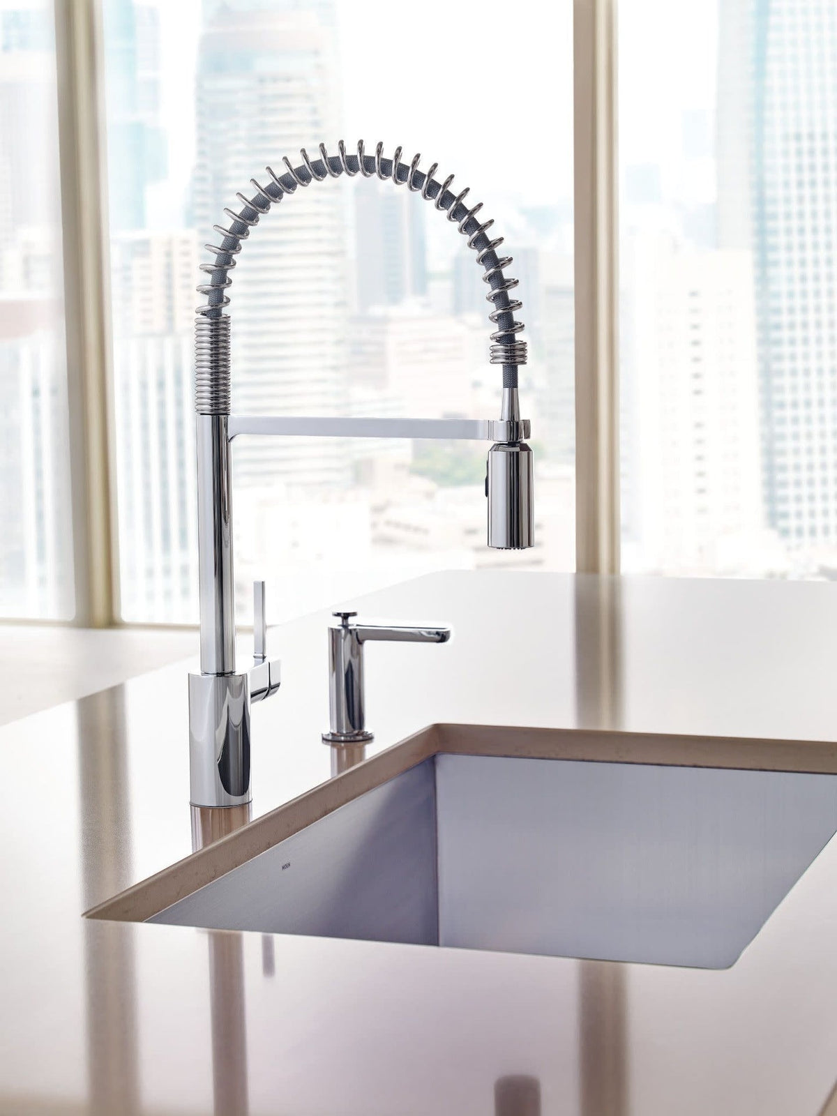 Align Single Handle High Arc Pull Down Sprayer Kitchen Faucet, Chrome
