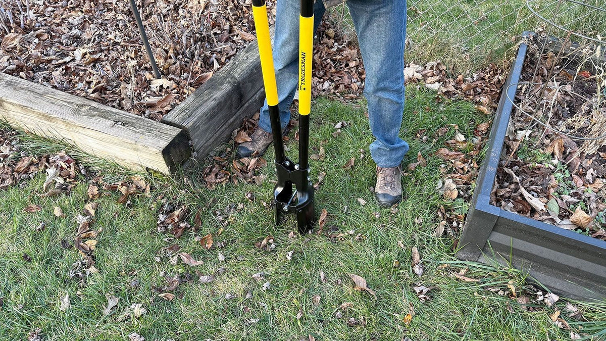 Tradesman Steel Post Hole Digger