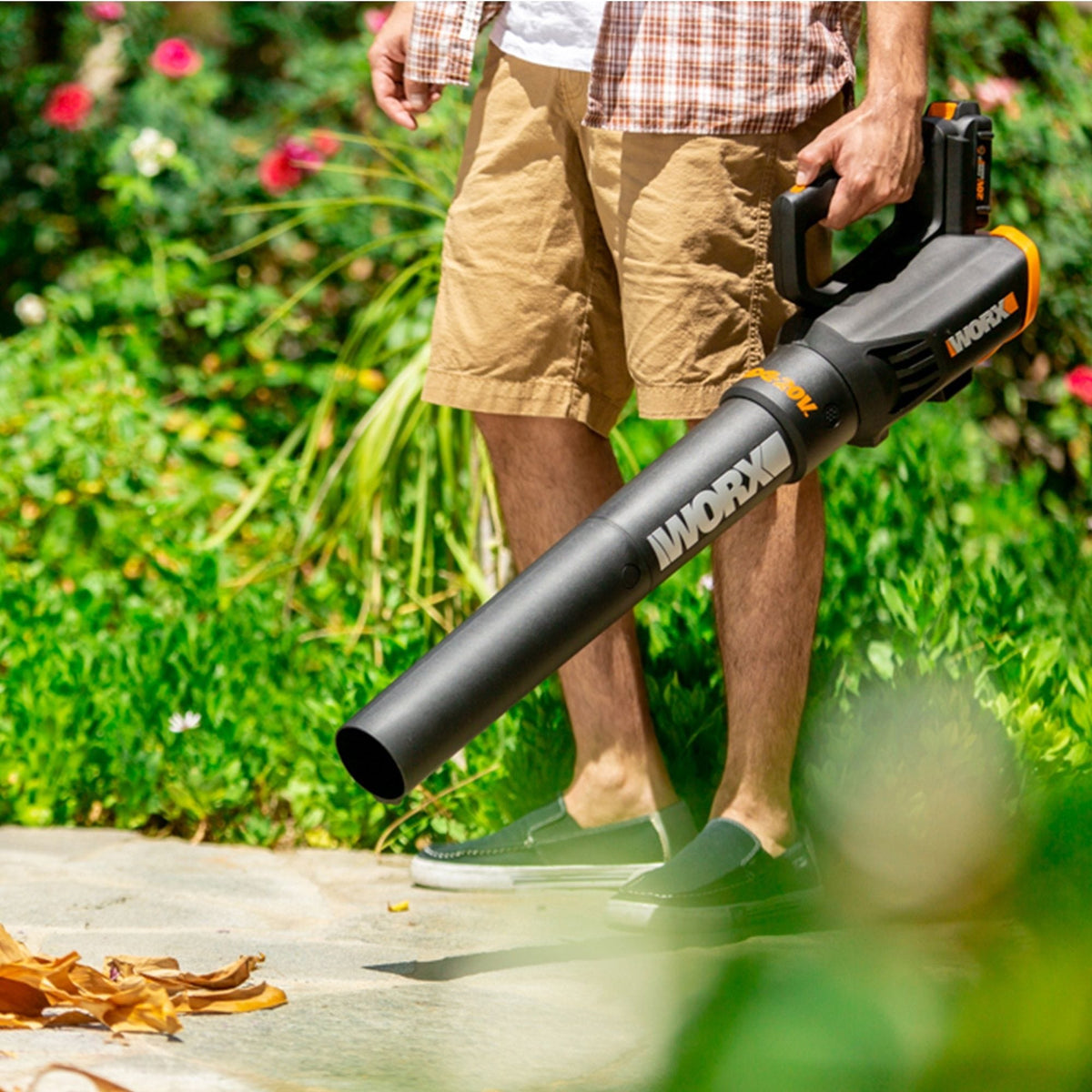 20V Power Share 360 CFM 75 MPH Leaf Blower (Tool only)